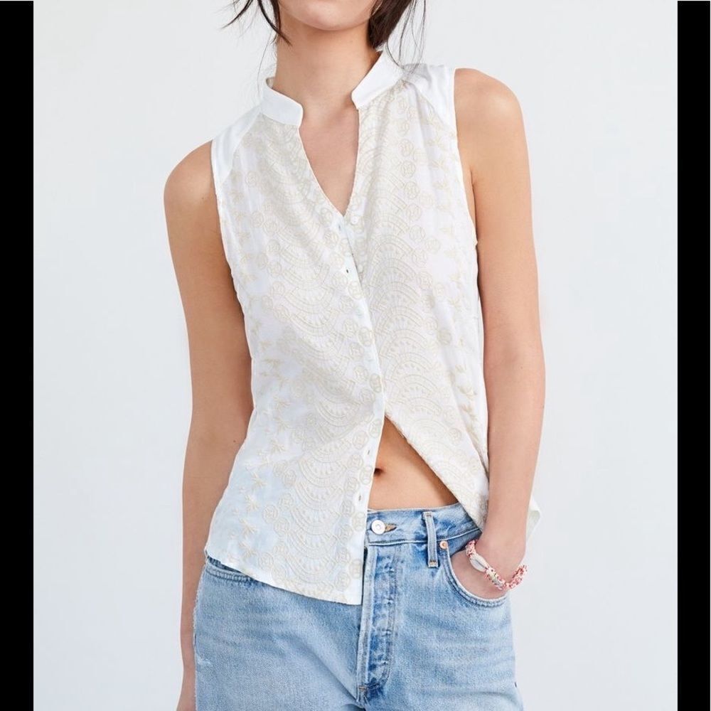 Anthropologie
Embroidered Eyelet Tank By Tiny